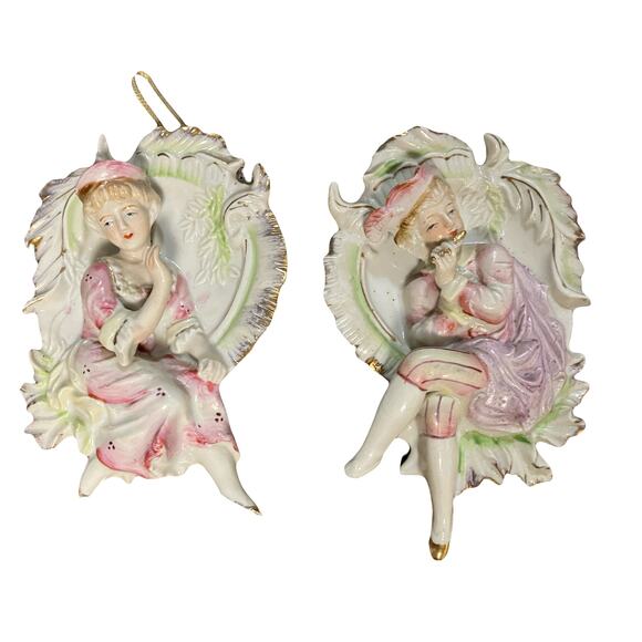 Majolica Wall Hangings Bisque Hand Painted Japan VTG 50s-60s Couple Plaques 6" - Picture 1 of 8